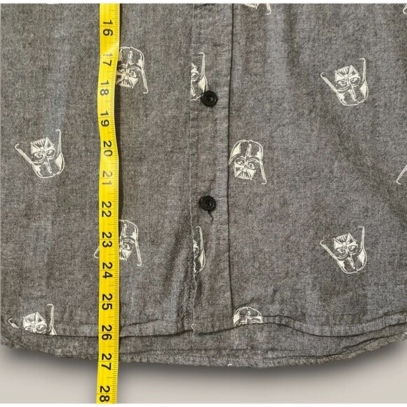 Star Wars Darth Vadar Men's Casual Button Down Shirt Size Medium Gray - Picture 10 of 16